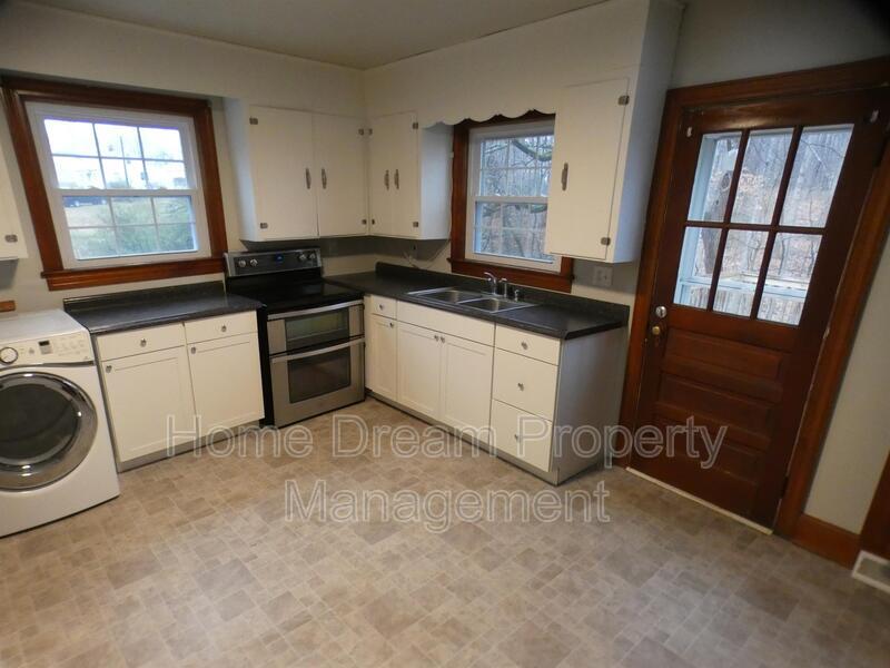 Primary Photo - 12210 Chewning Ln