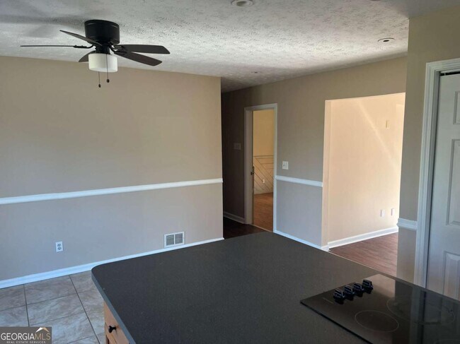 Foto del edificio - 1301 Hickory Ridge Trail