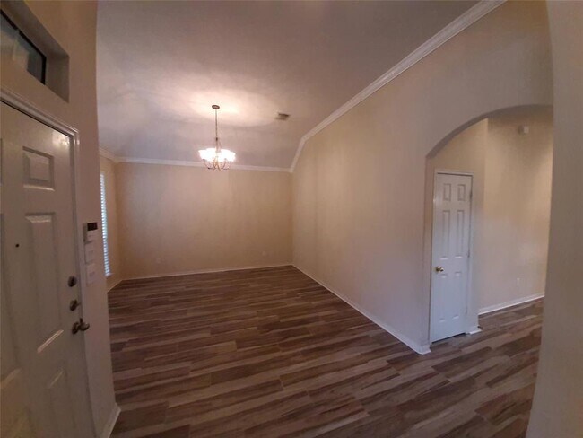Building Photo - 16610 Mc Cormick Dr