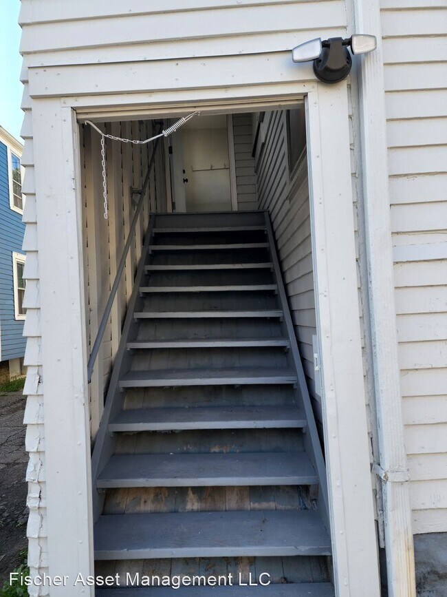 Foto del edificio - 2 br, 1 bath Apartment - 3200 Tampa Ave. 3...