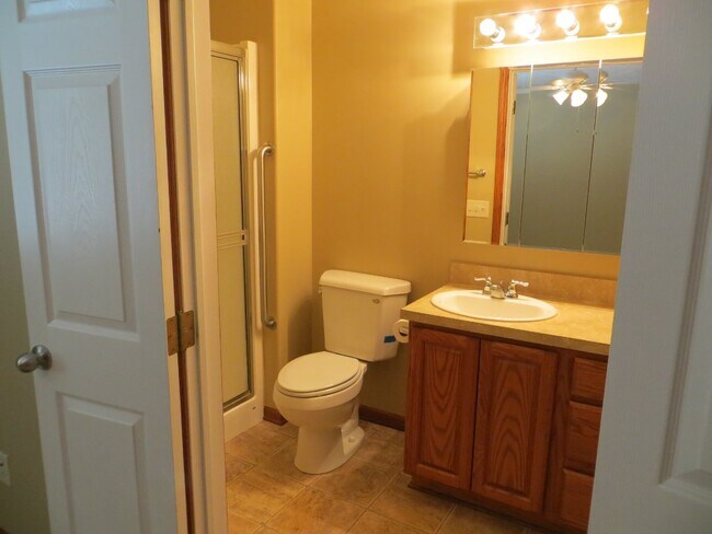 Foto del edificio - 2619 Laverna St