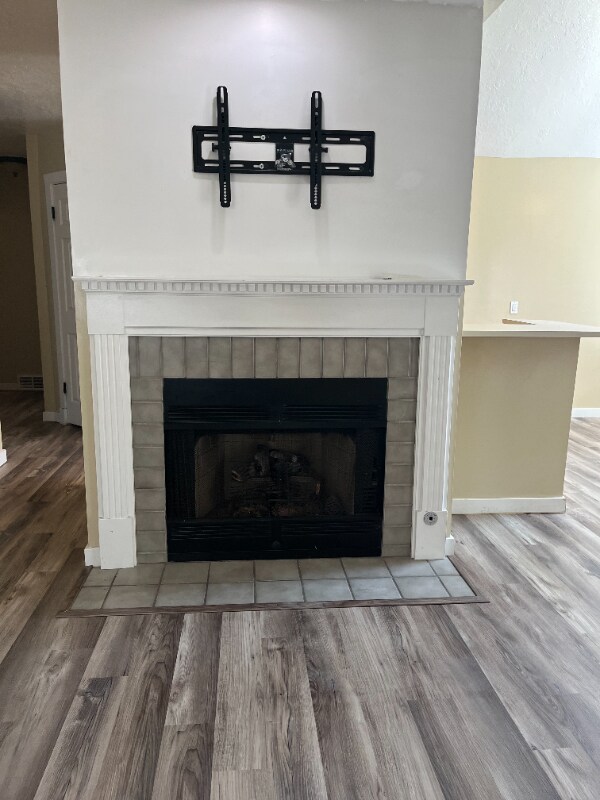 Building Photo - 1320 W 6690 S