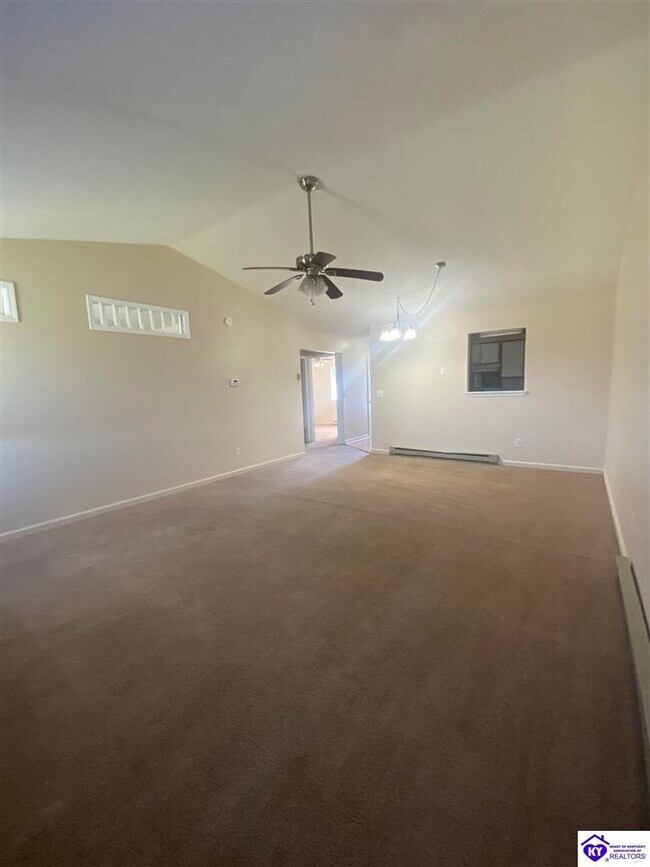 Foto del edificio - 505 Independence Ct