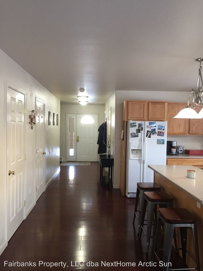 Building Photo - 4 br, 3 bath House - 1341 Joyce Dr.