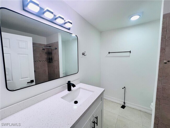 Foto del edificio - 1185 Cherrystone Ct