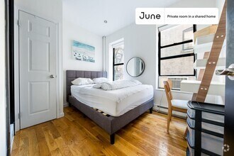 Building Photo - Private bedroom in 4 bed/3 bath Home