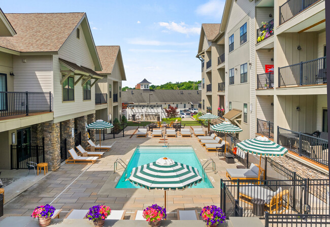 Foto del edificio - The Hamlet at Saratoga Springs