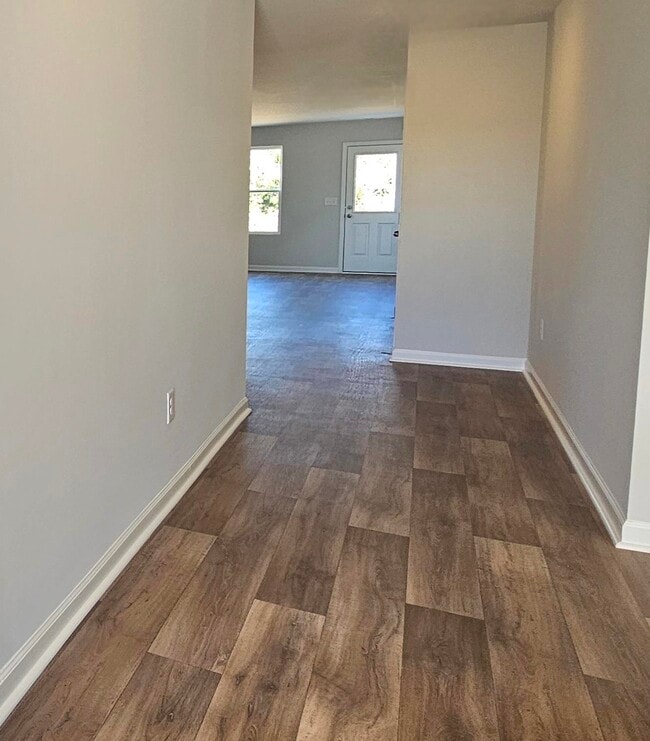 Building Photo - 337 Sweet Vernal St