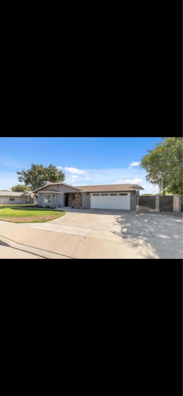 Foto del edificio - 1488 Ashcroft Ave