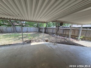 Building Photo - 2718 Dennler Dr