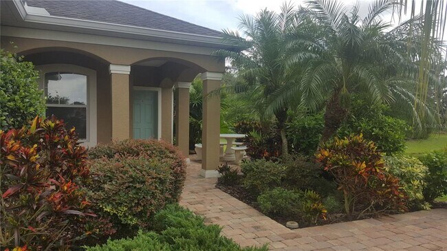 Foto del edificio - 4931 Cedar Knoll Pl