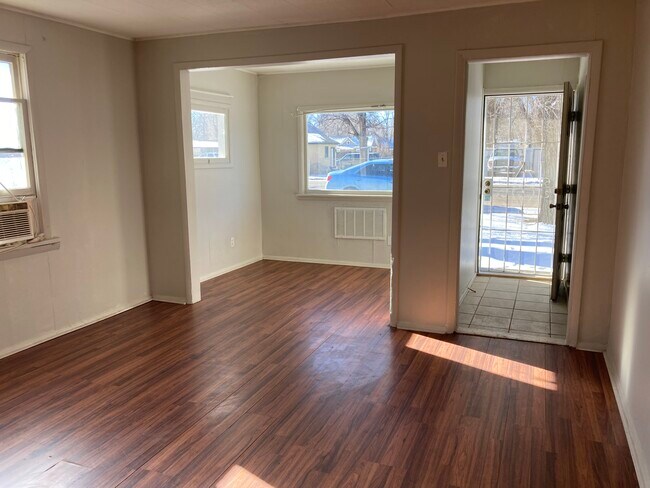 Foto del edificio - 503 Swink Ave