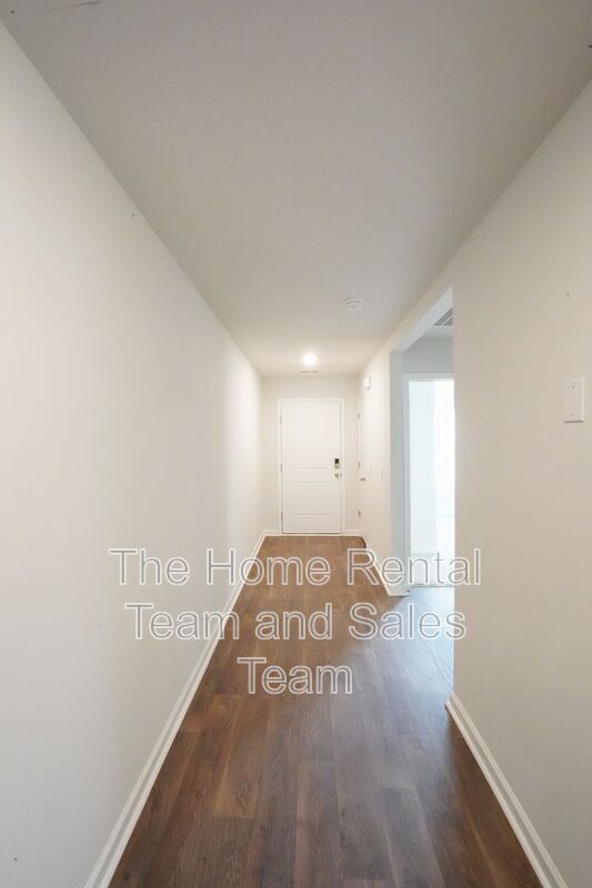 Building Photo - 112 Windrush Pnes