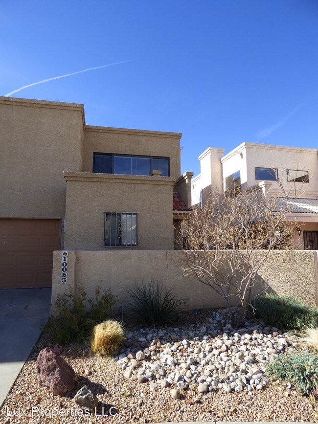 Building Photo - 10055 Del Chaparral Ct NE
