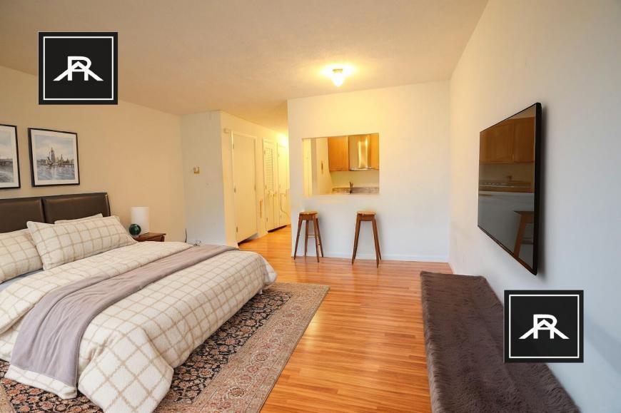 Foto principal - 0 bedroom in Allston MA 02134