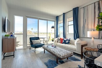 1 BR, 1 BA - 649SF - Millennium Santa Monica