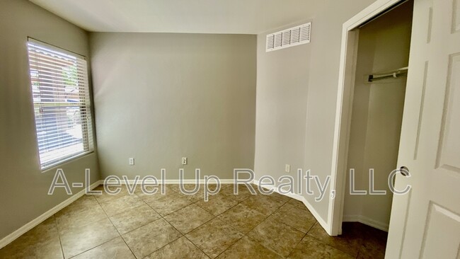 Foto del edificio - 7291 E Alderberry St