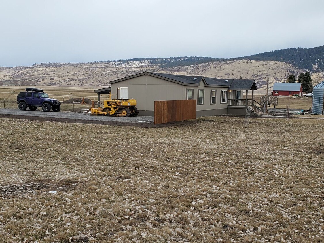 Foto principal - 65203 Hull Ln