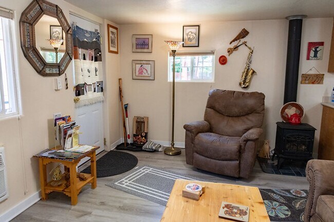 Foto del edificio - Wonderful Home away from Home