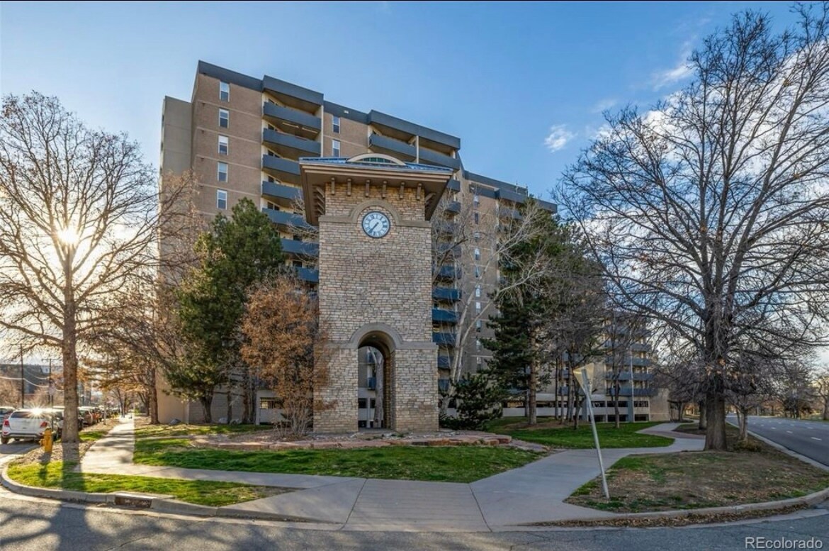Foto principal - 601 W 11th Ave