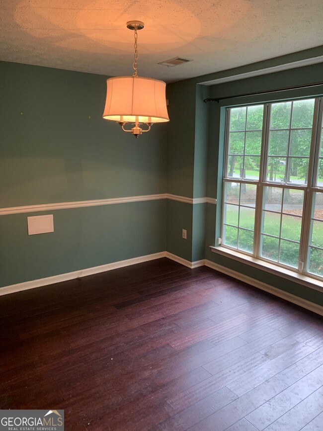 Building Photo - 123 Rayner Dr