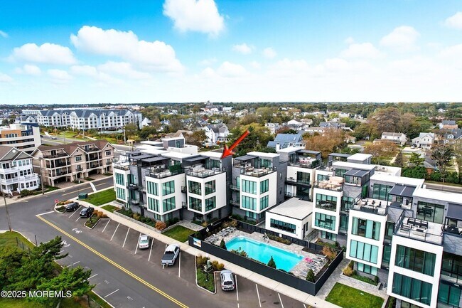 Foto del edificio - 200 Ocean Ave N
