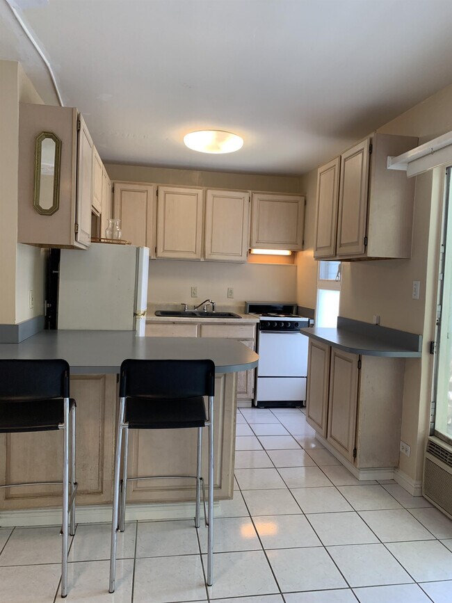 Building Photo - 3061 Pualei Cir