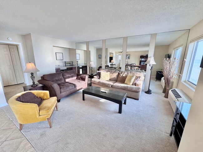 Foto del edificio - 215 Atlantic Ave