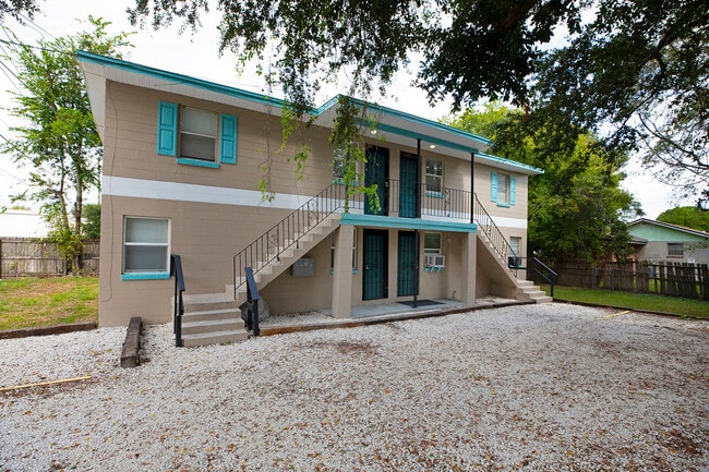Building Photo - 1361 Bridier st
