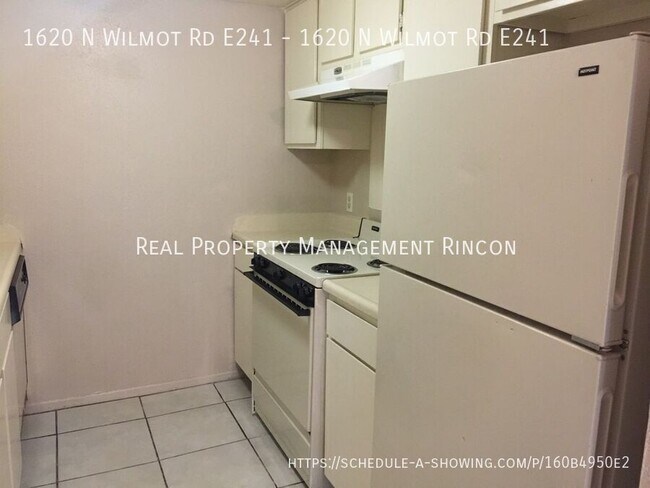 Foto del edificio - 1620 N Wilmot Rd