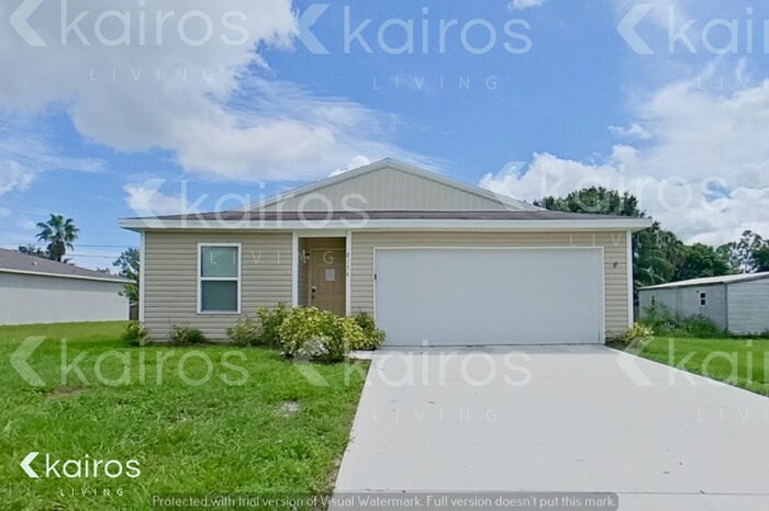 Foto principal - 8136 102nd Ave