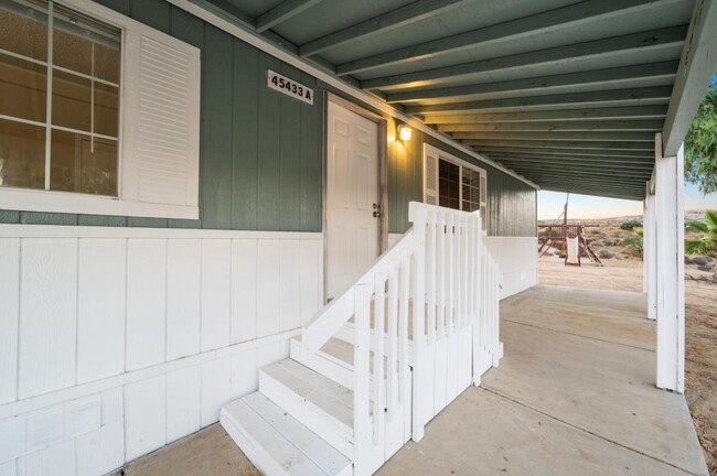 Building Photo - 45433 Witten Dr, unit a