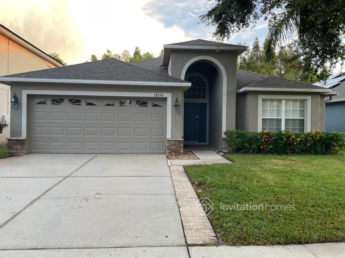 Foto principal - 18350 Holland House Loop