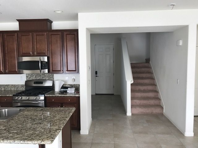 Building Photo - 9562 Alder Creek Dr.