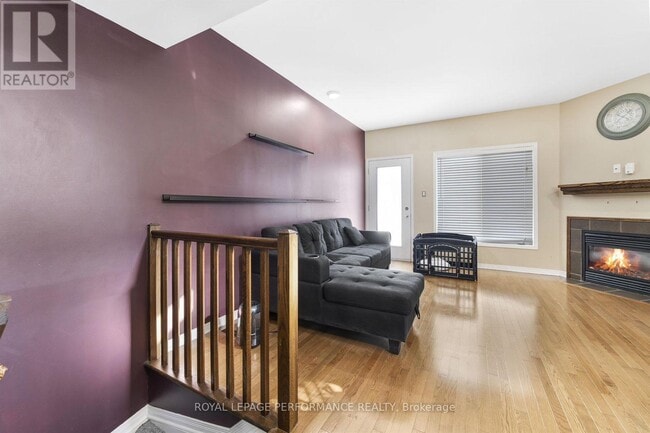 Photo du bâtiment - 961 Cummings Ave