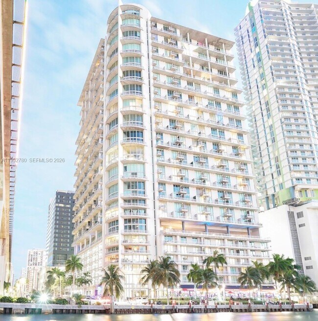 Building Photo - 690 SW 1st Ct