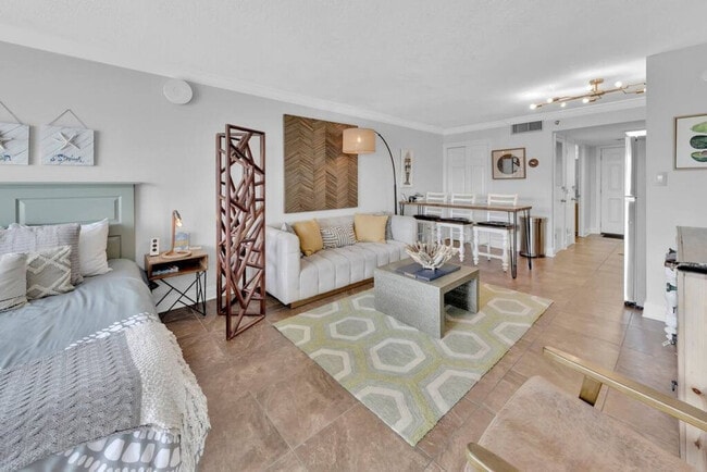 Foto del edificio - 769 Sundial Ct