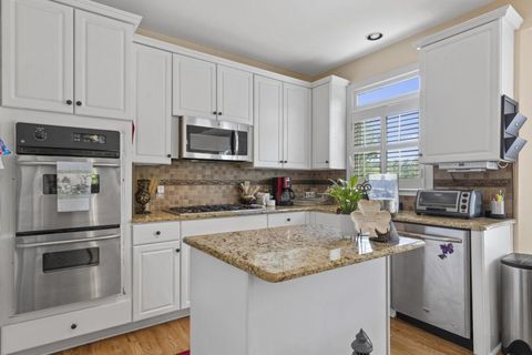 Building Photo - 1680 Heritage Dr