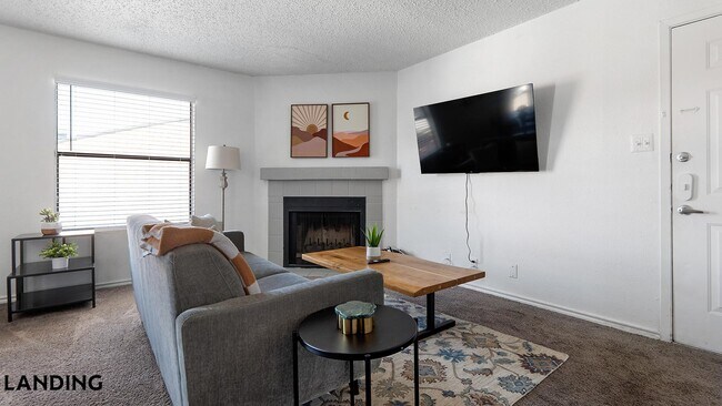 Foto del edificio - 1071 Clayton Ln
