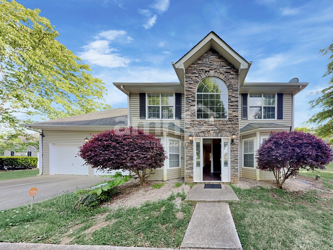 Primary Photo - 1628 Zacharys Way