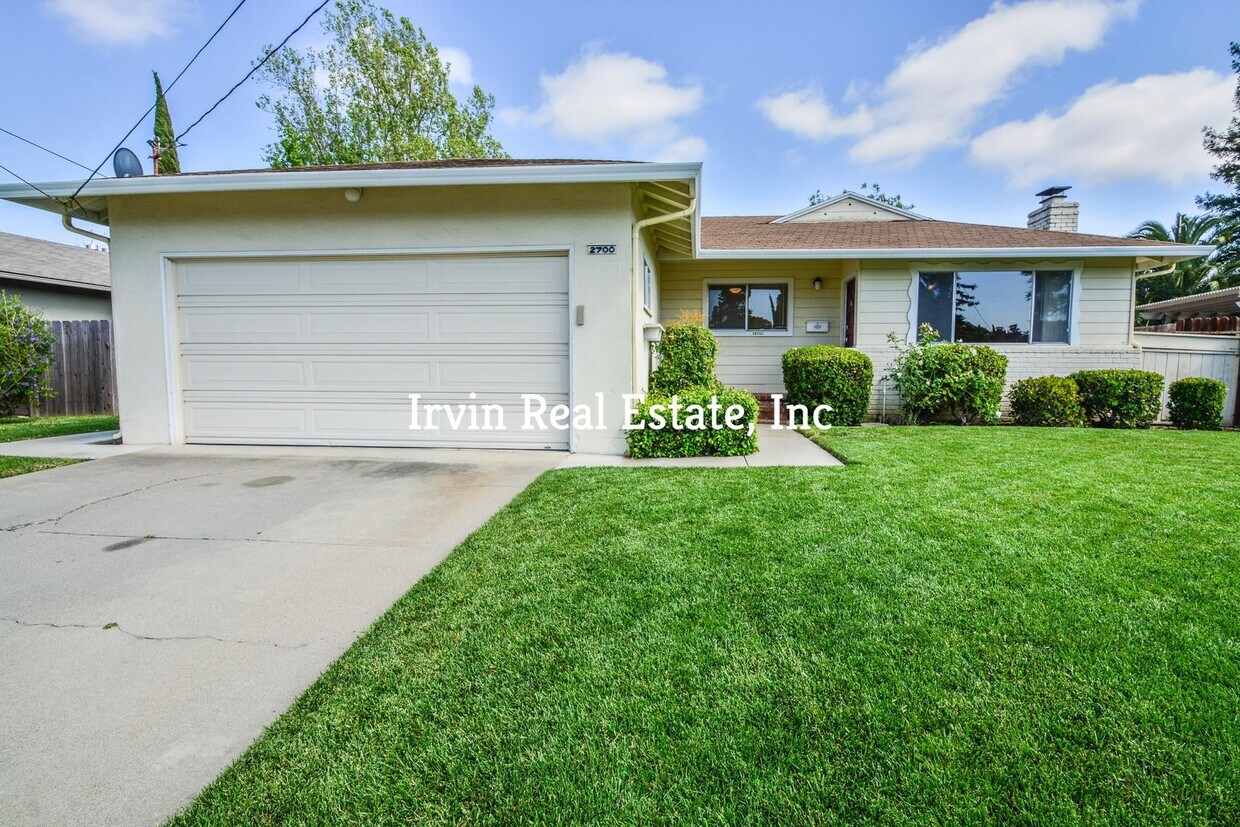 Foto principal - Nice 4 Bedroom Rancher