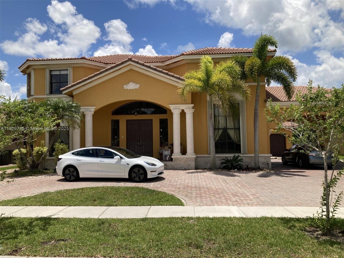 Foto principal - 19454 SW 17th Ct