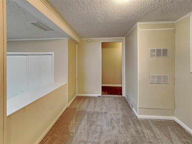 Foto del edificio - 5200 Melbourne Dr