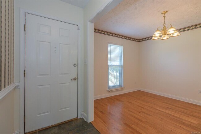 Foto del edificio - 6308 Tioga Rd