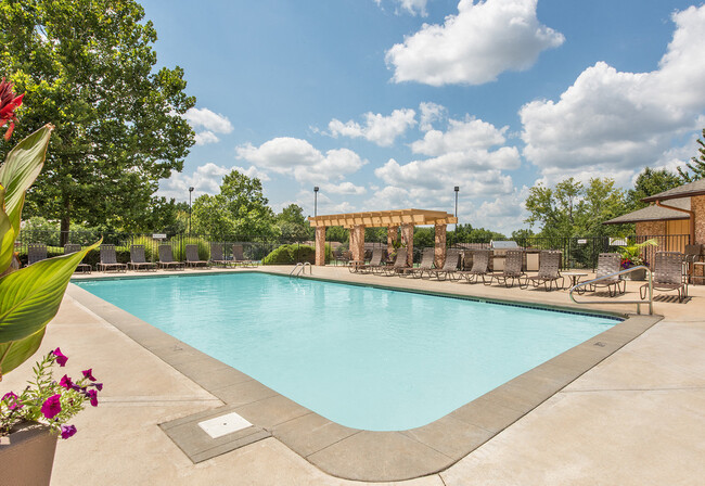 Building Photo - Lodge of Overland Park