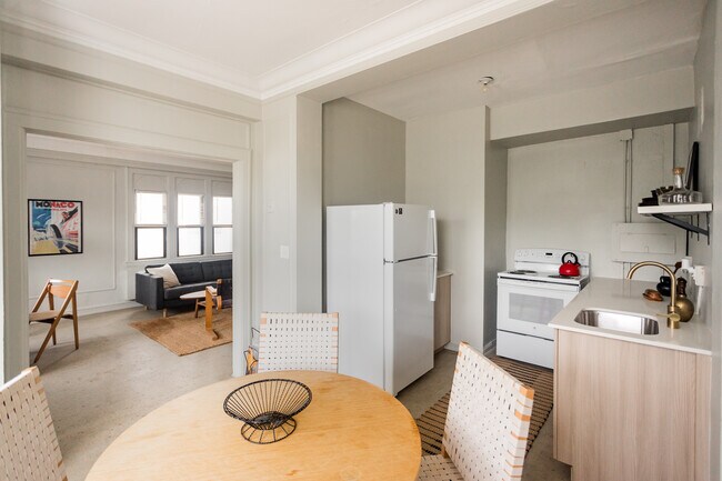 Foto del edificio - Belcrest Hotel Apartments
