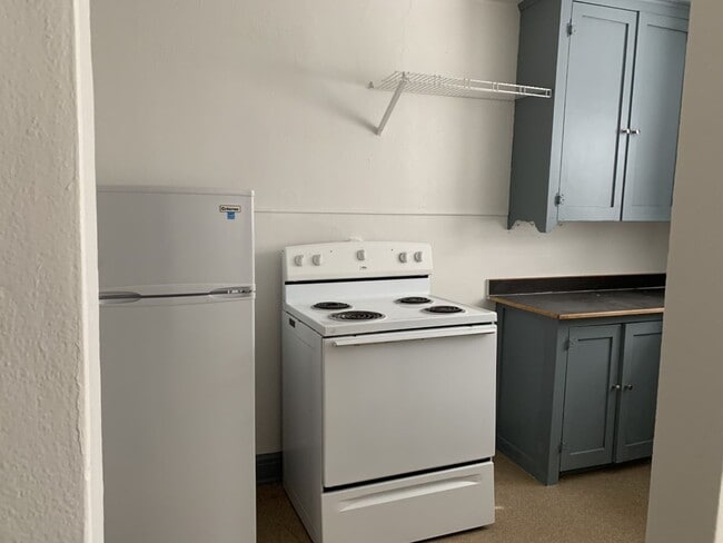 Building Photo - $850 - 1 Bedroom, 1 Bathroom Apartment in ...