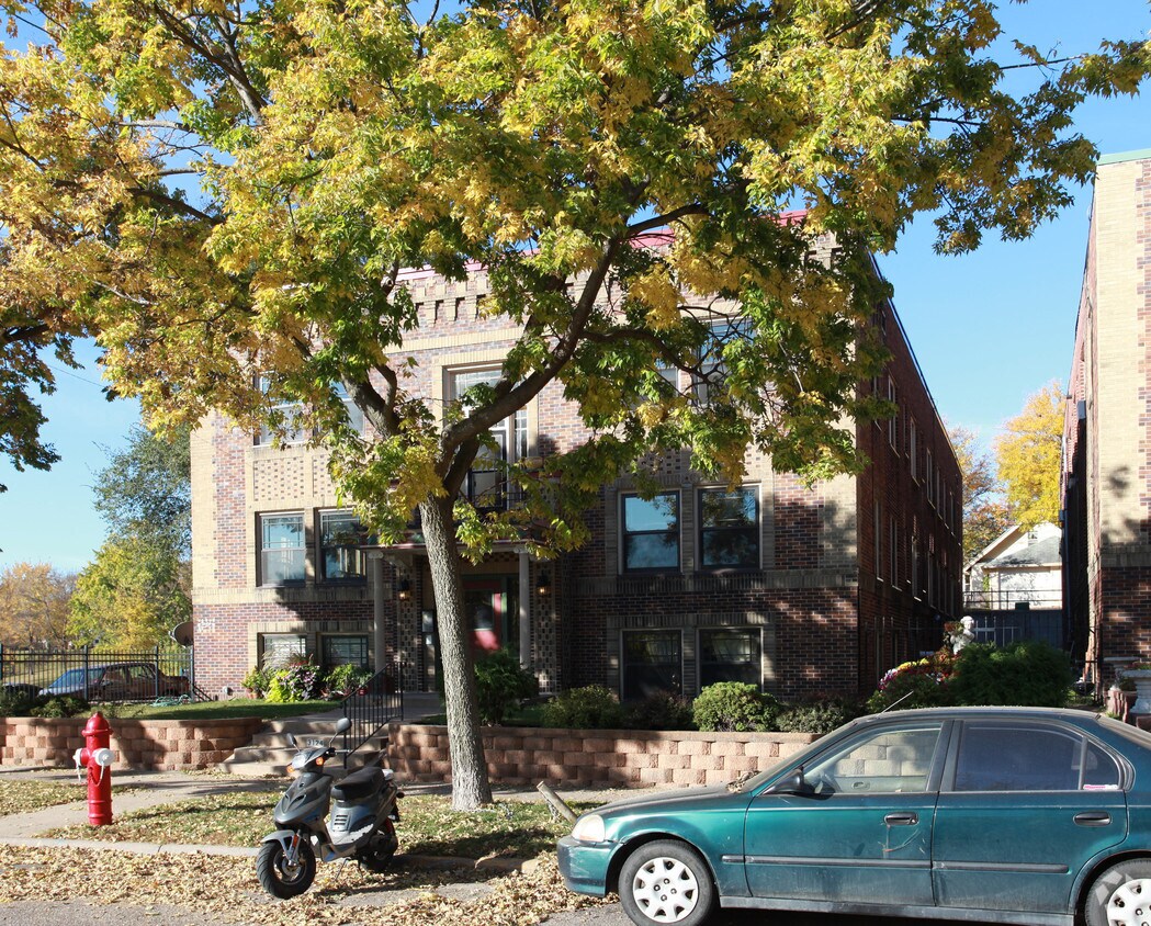 Primary Photo - 3124 12TH AVE S