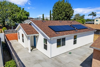 Building Photo - 5646 Dorothy Way