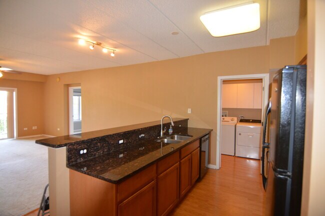 Foto del edificio - 3501 Wellington Ct